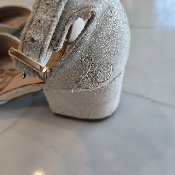 Elegant Girl's Sam Edelman Sparkly Cream Ankle Strap Dressy Shoes, Sz 12 - Picture 12 of 12